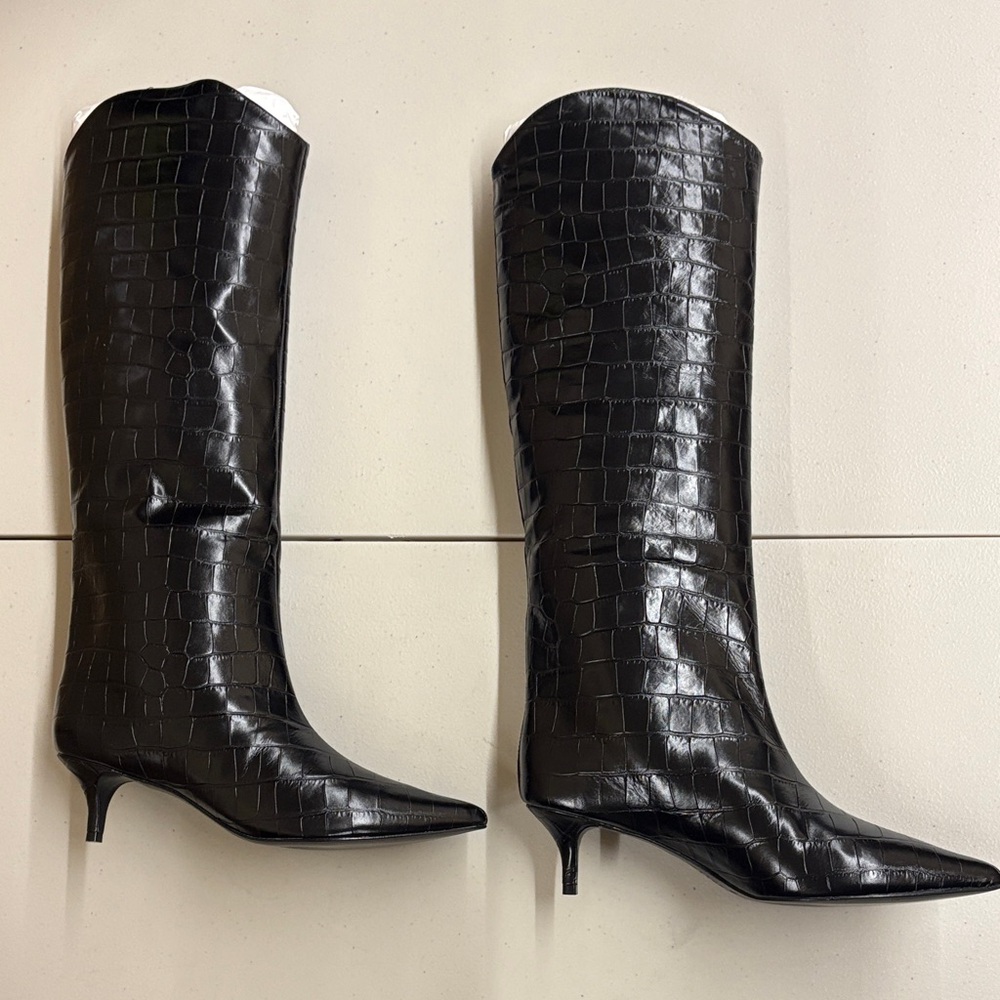 SCHUTZ Black Croc-Patterned Heeled Boots